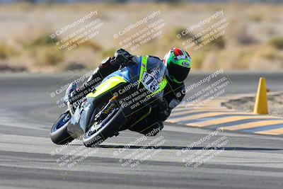 media/Nov-16-2024-CVMA (Sat) [[0e4bb1f32f]]/Race 8-Supersport Middleweight/